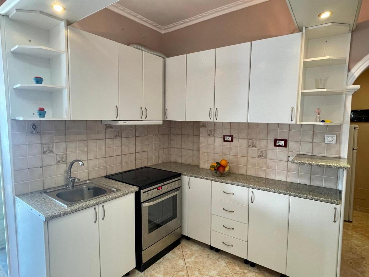 Sea View Apartment Vlora Kültér fotó